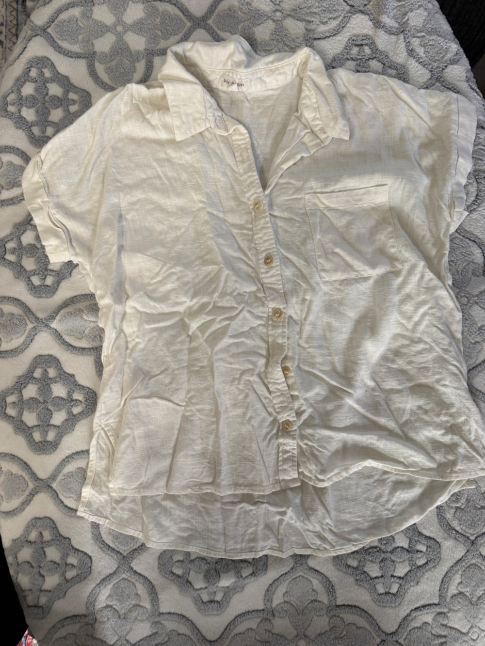 Blu Pepper Cream Button-Up Linen Shirt